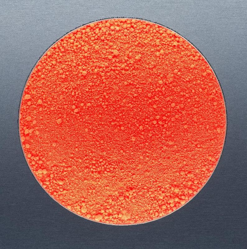 Couleur fluorescente rouge-brique